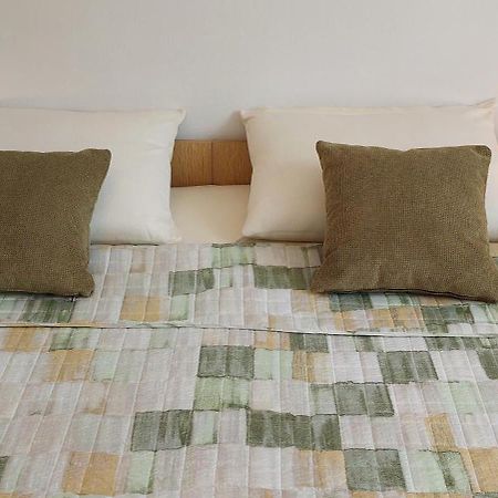 Apartmani Sladana Kampor Luaran gambar