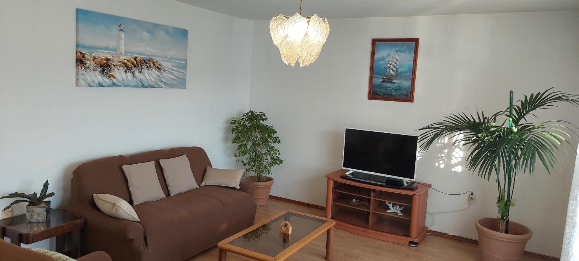 Apartmani Sladana Kampor Bilik gambar